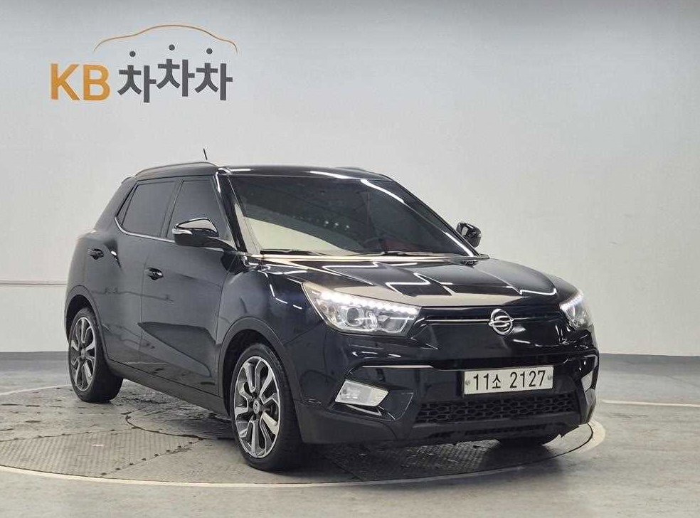 KG모빌리티(쌍용)  티볼리 디젤 2WD 1.6 LX 사진 4