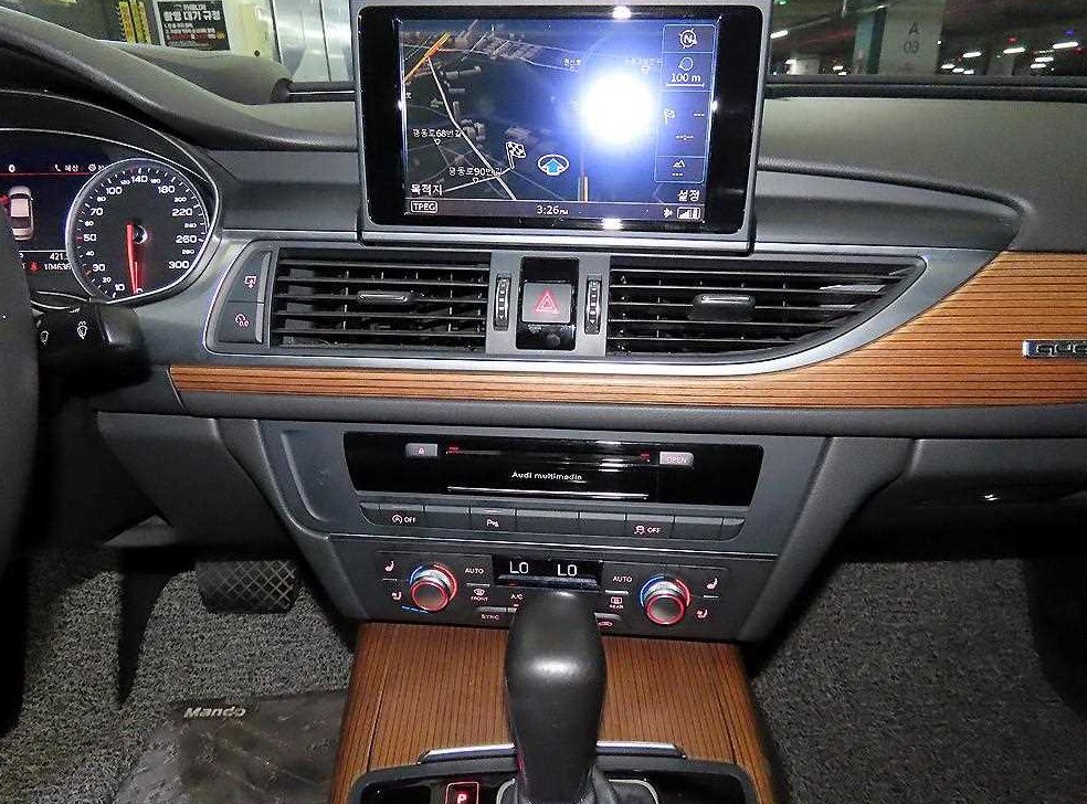 아우디 A6 40 TDI 콰트로 사진 11