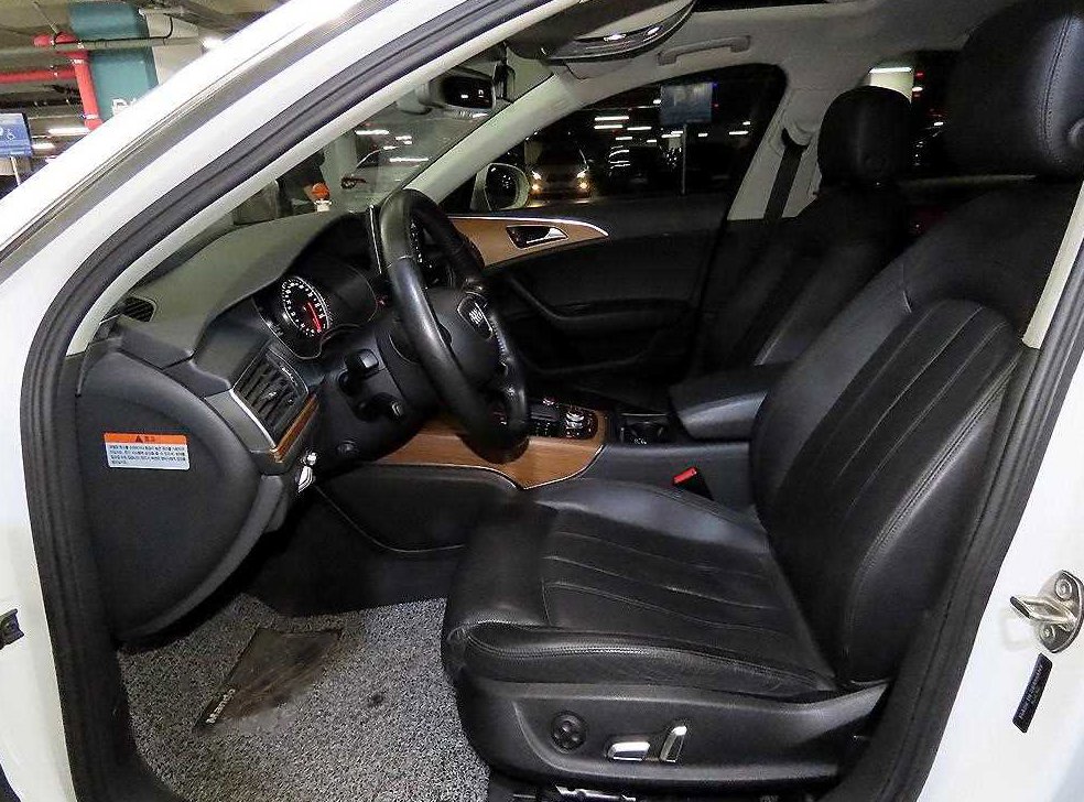 아우디 A6 40 TDI 콰트로 사진 6