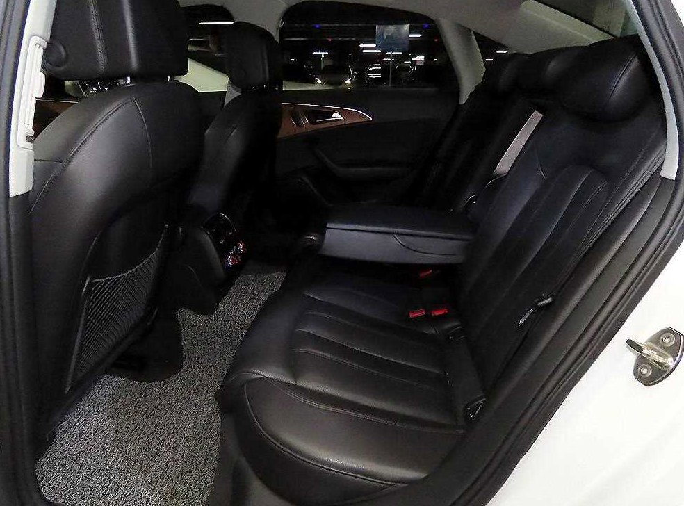 아우디 A6 40 TDI 콰트로 사진 7