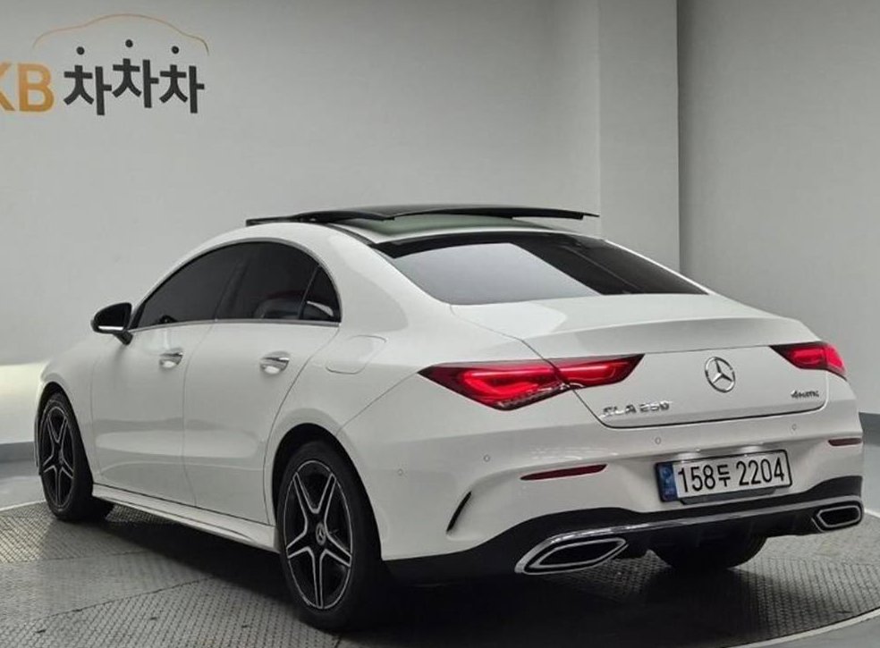 벤츠 CLA 클래스 CLA 250 4MATIC 사진 3