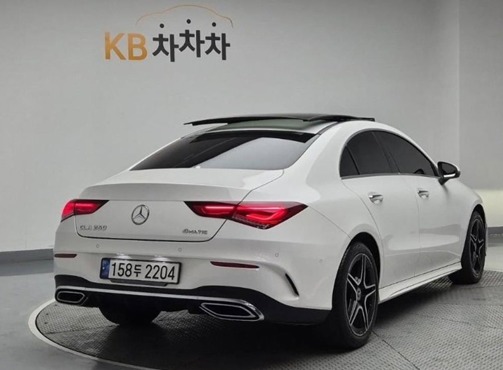 벤츠 CLA 클래스 CLA 250 4MATIC 사진 4