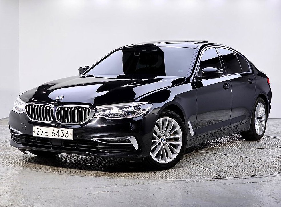 BMW 5시리즈 530i xDrive 럭셔리 플러스