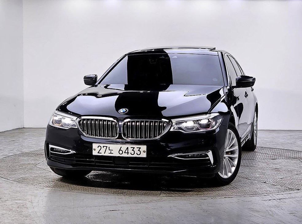 BMW 5시리즈 530i xDrive 럭셔리 플러스 사진 2
