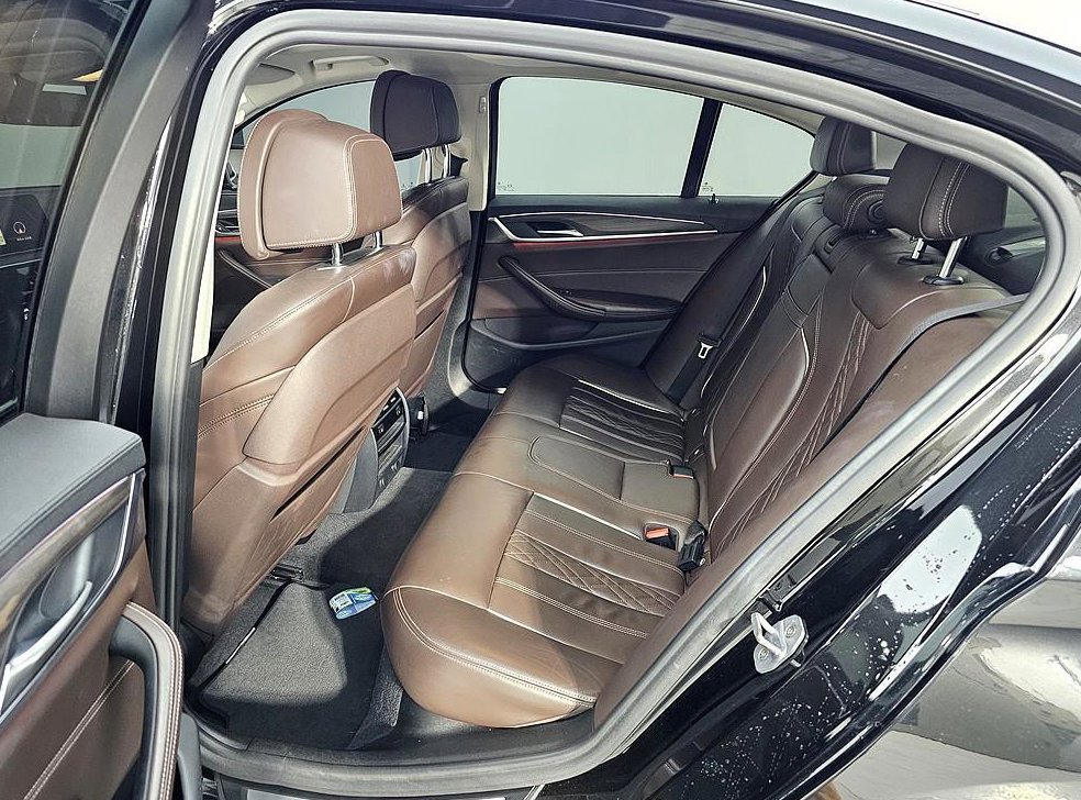 BMW 5시리즈 530i xDrive 럭셔리 플러스 사진 9