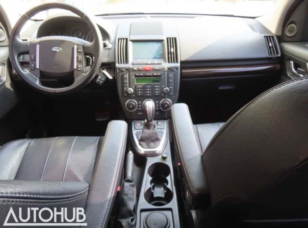 랜드로버 프리랜더 2.2 SD4 HSE 사진 16
