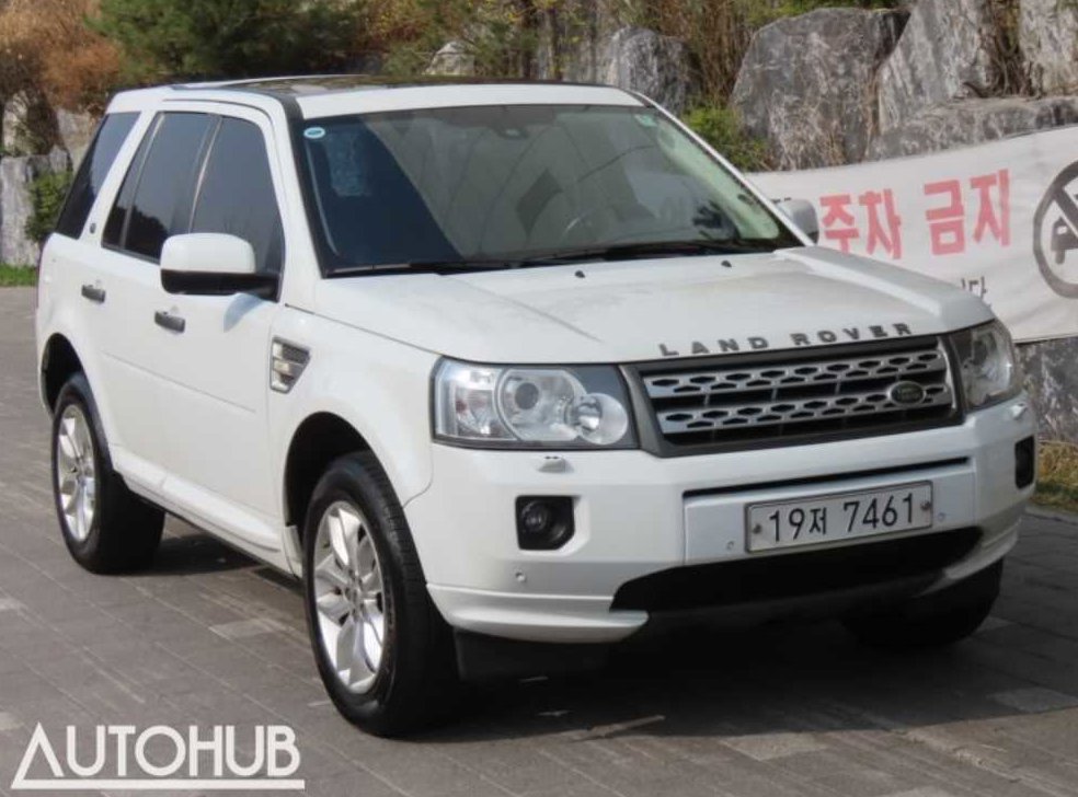 랜드로버 프리랜더 2.2 SD4 HSE 사진 2