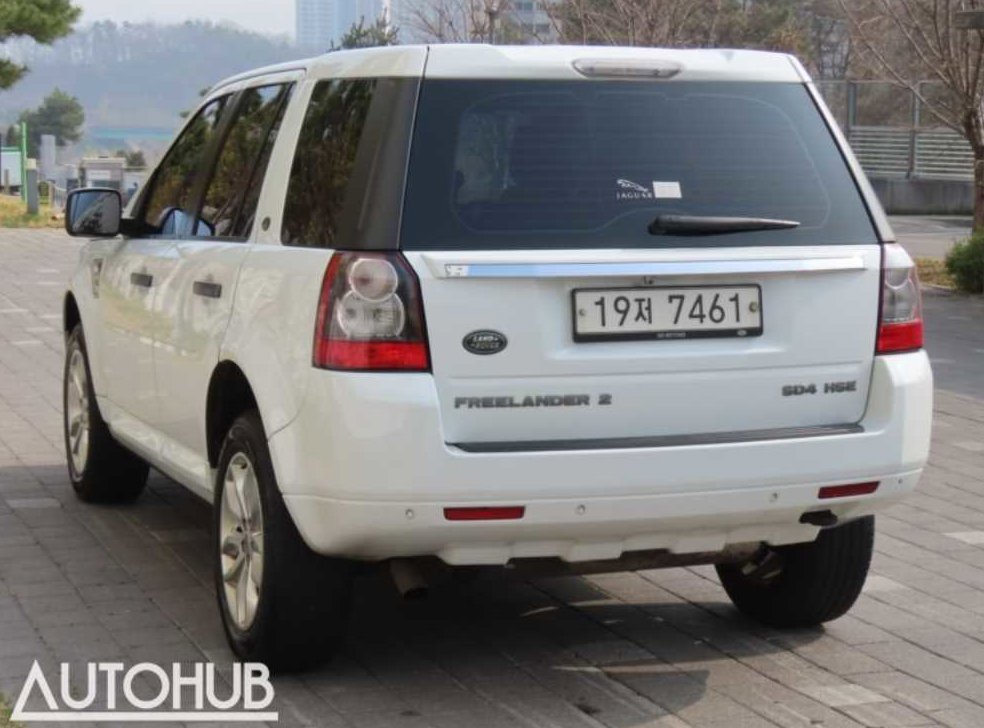 랜드로버 프리랜더 2.2 SD4 HSE 사진 4
