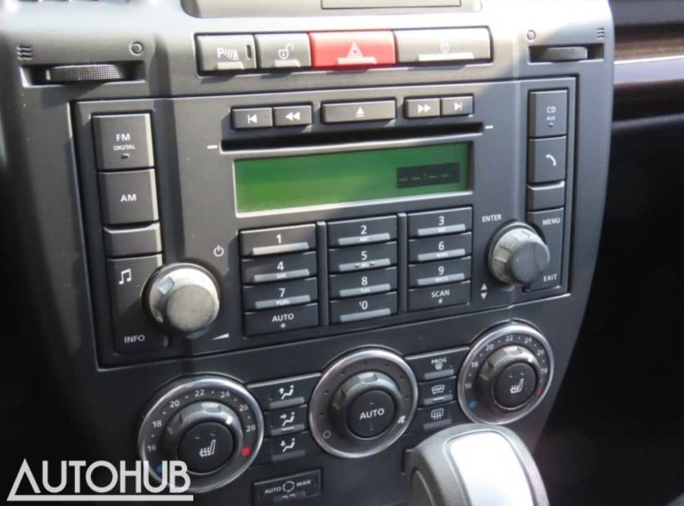 랜드로버 프리랜더 2.2 SD4 HSE 사진 8