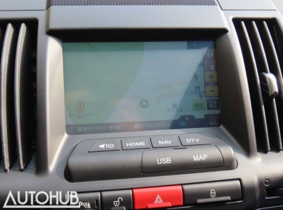 랜드로버 프리랜더 2.2 SD4 HSE 사진 9