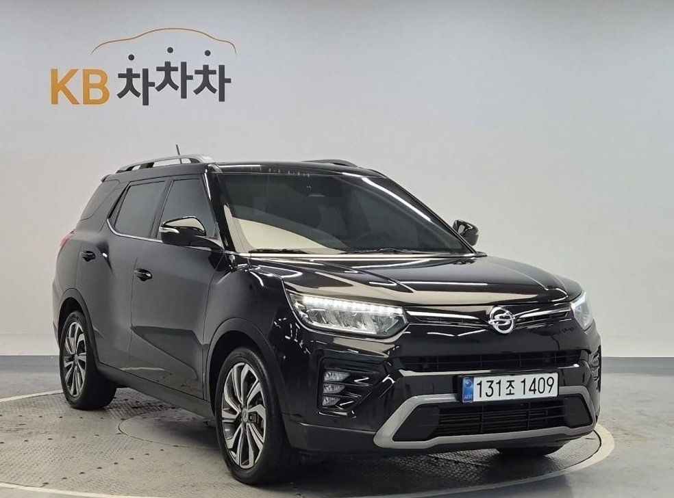 KG모빌리티(쌍용)  티볼리 2WD 가솔린 1.5 업비트 사진 4