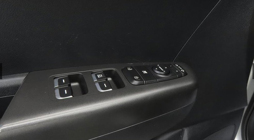 기아 스포티지 디젤 2.0 2WD 트렌디 사진 13