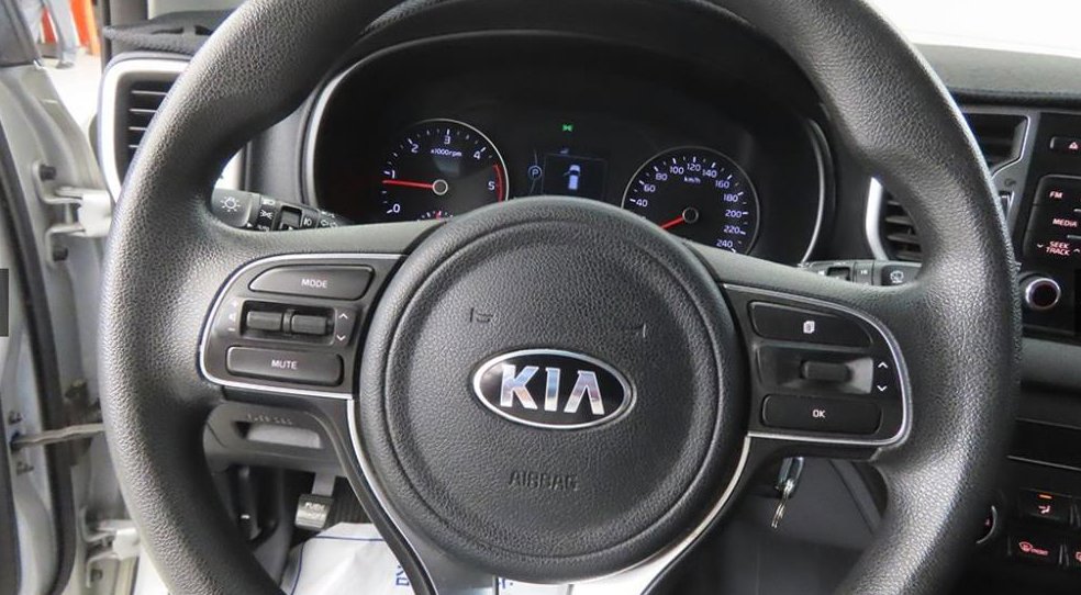 기아 스포티지 디젤 2.0 2WD 트렌디 사진 8