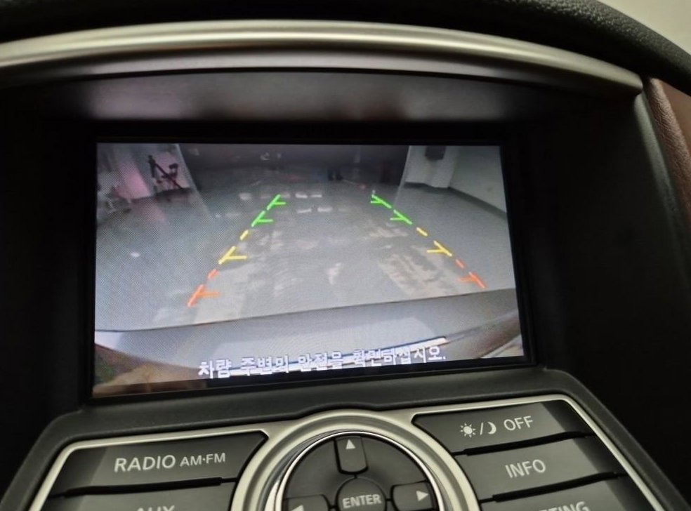 인피니티 QX 3.7 AWD 사진 12
