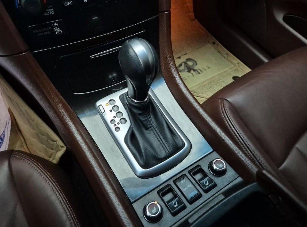 인피니티 QX 3.7 AWD 사진 8