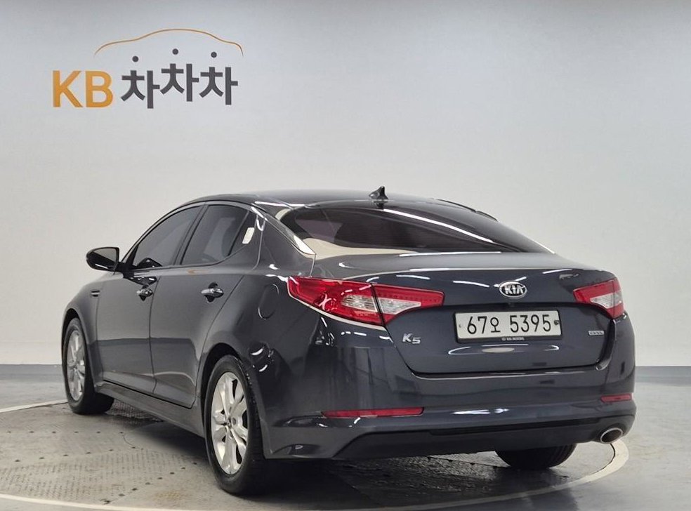 기아 K5 2.0 트렌디 사진 2