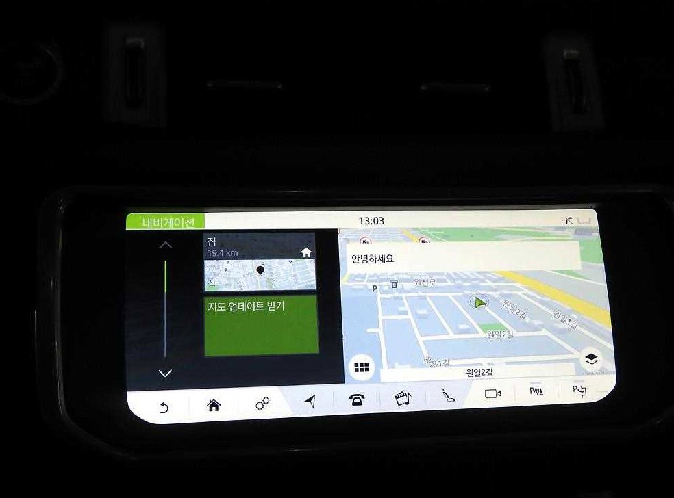 랜드로버 레인지로버 이보크 2.0 TD4 HSE 사진 9