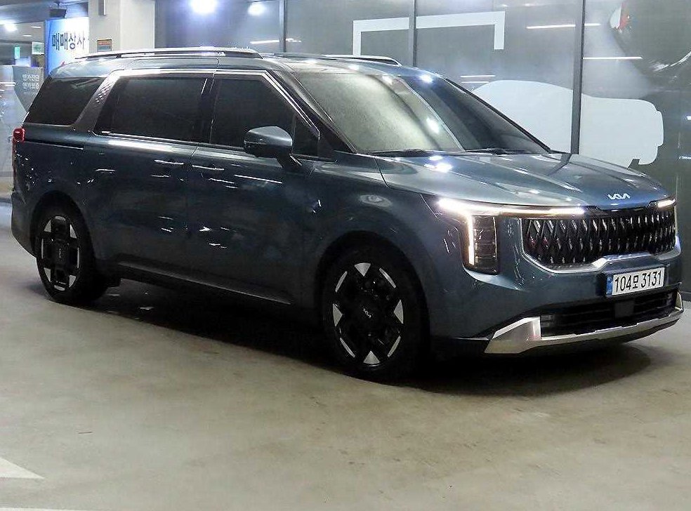 기아 카니발 가솔린 9인승 시그니처