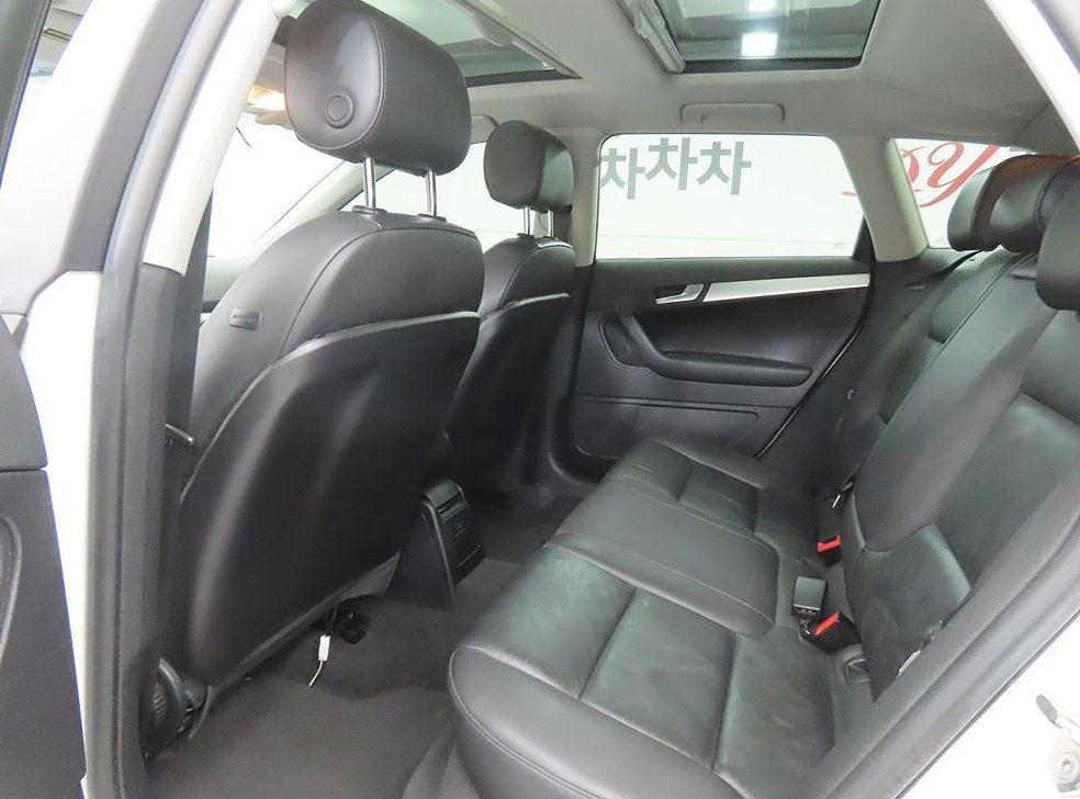아우디 A3 2.0 TFSI 다이나믹 사진 6