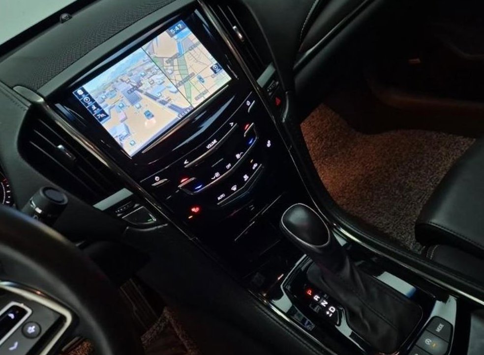캐딜락 ATS 2.0 프리미엄 2WD 사진 10
