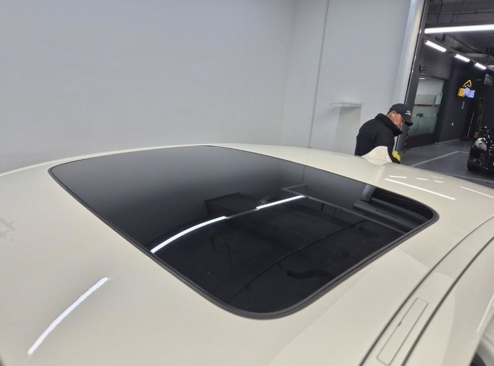 BMW 5시리즈 M550d xDrive 사진 13