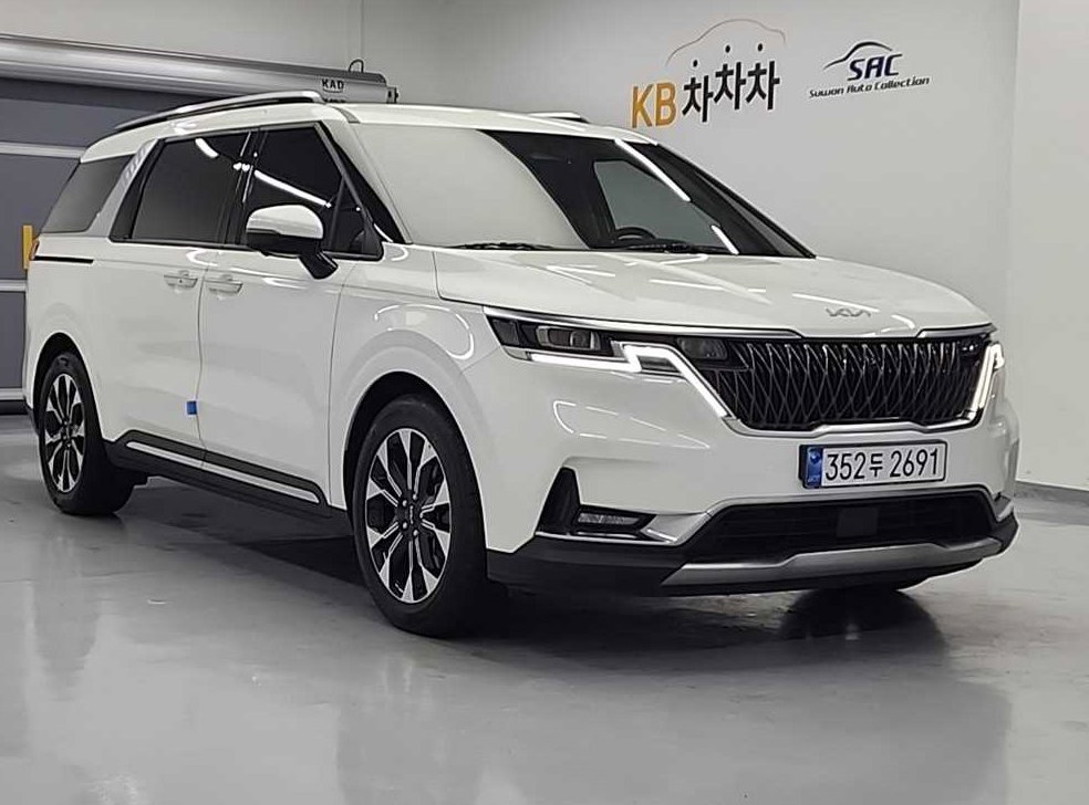 기아 카니발 디젤 9인승 노블레스 사진 4