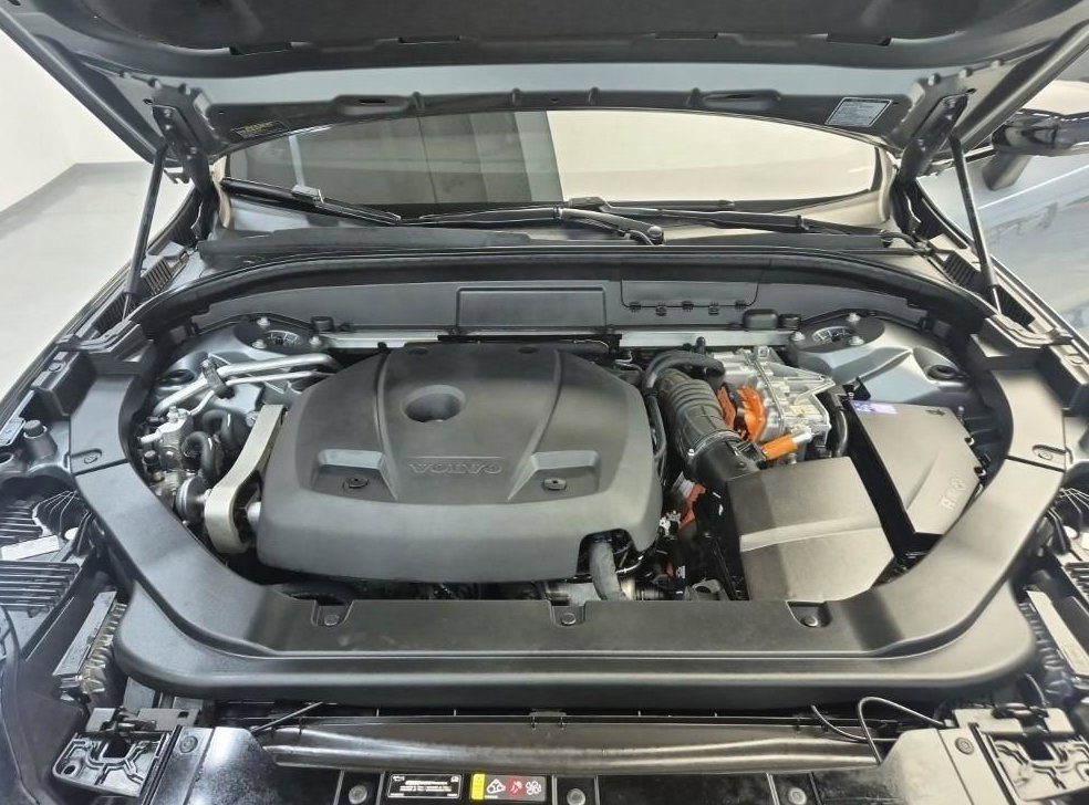 볼보 XC60 T8 AWD R-디자인 사진 16