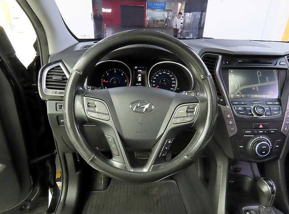 현대 맥스크루즈 R2.2 2WD 익스클루시브 스페셜 사진 9