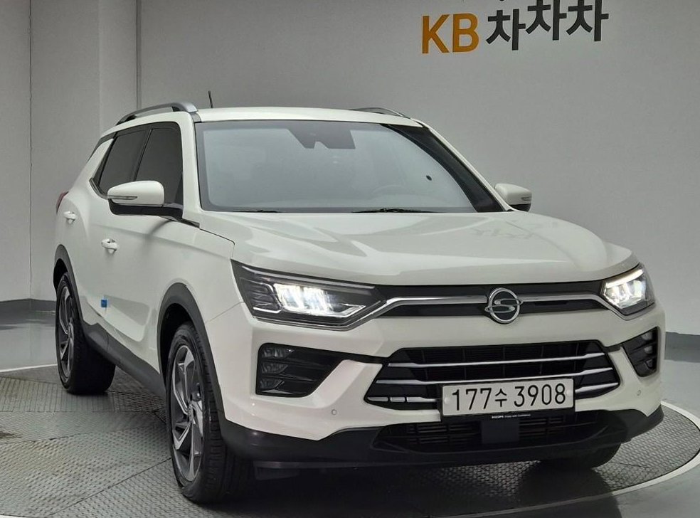 KG모빌리티(쌍용)  코란도 2WD 디젤 1.6 판타스틱 사진 4