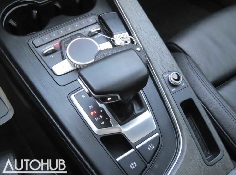 아우디 A4 40 TFSI 사진 7