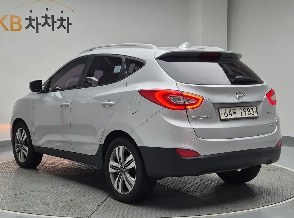 현대 투싼 디젤(E-VGT)4WD 사진 2