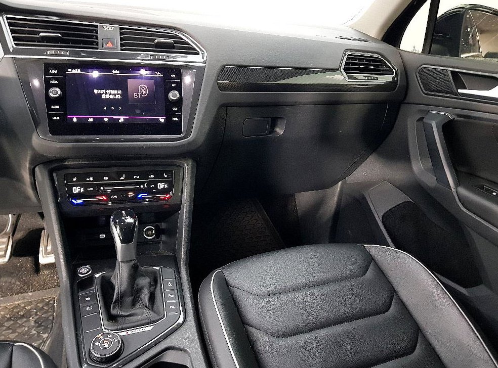 폭스바겐 티구안 2.0 TDI 프리미엄 4모션 사진 10