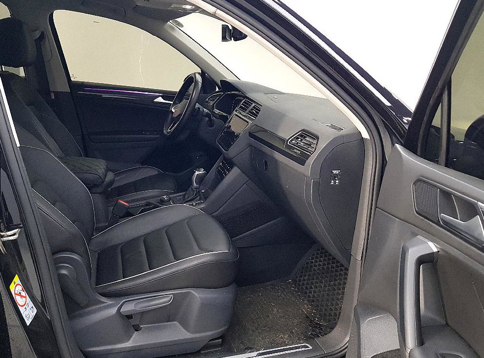 폭스바겐 티구안 2.0 TDI 프리미엄 4모션 사진 12