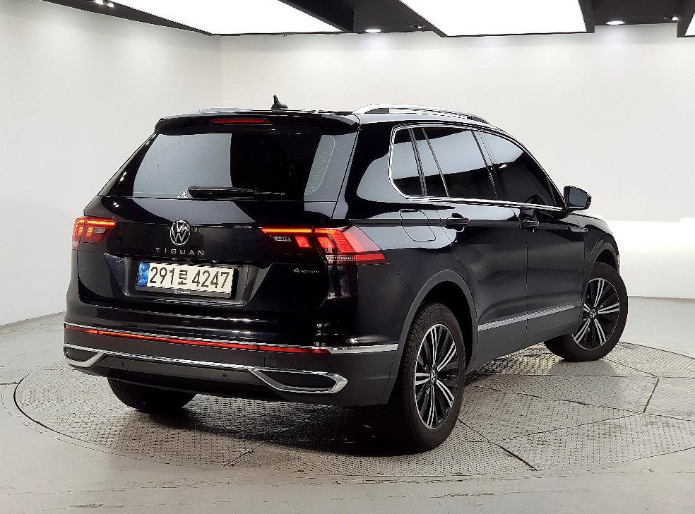 폭스바겐 티구안 2.0 TDI 프리미엄 4모션 사진 4