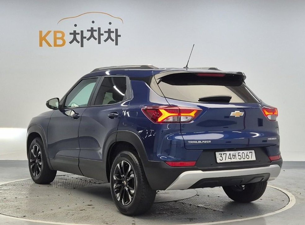 쉐보레 트레일블레이저 2WD 1.3 터보 가솔린 프리미어 사진 2