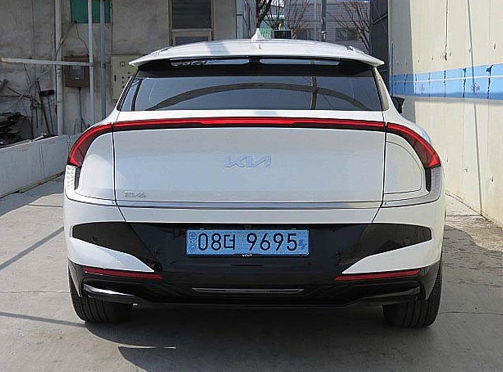 기아 EV6 롱레인지 4WD 사진 3