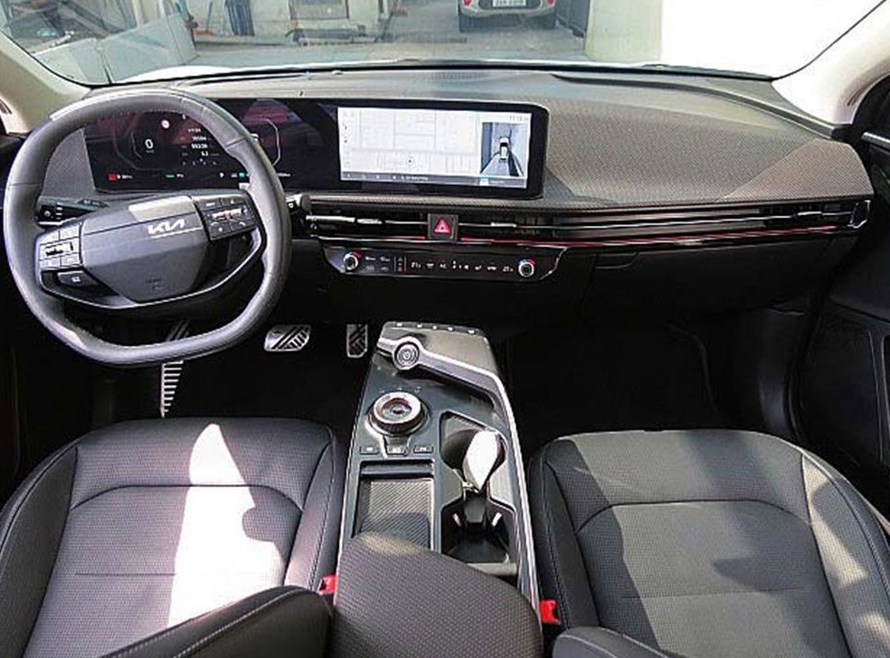 기아 EV6 롱레인지 4WD 사진 5