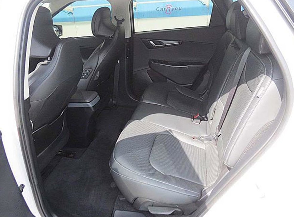 기아 EV6 롱레인지 4WD 사진 7