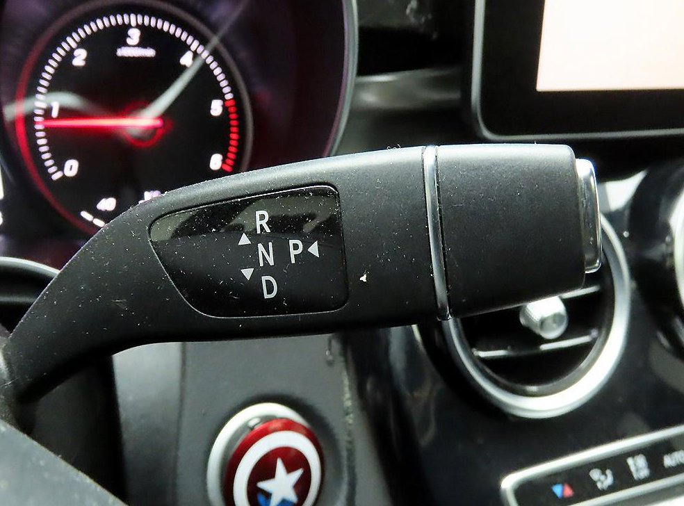벤츠 C 클래스 C220 d 아방가르드 사진 10