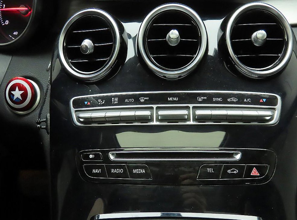 벤츠 C 클래스 C220 d 아방가르드 사진 16