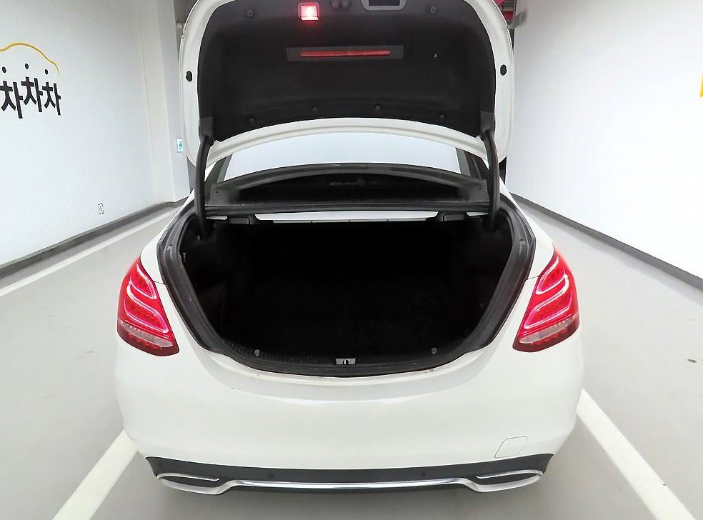 벤츠 C 클래스 C220 d 아방가르드 사진 5