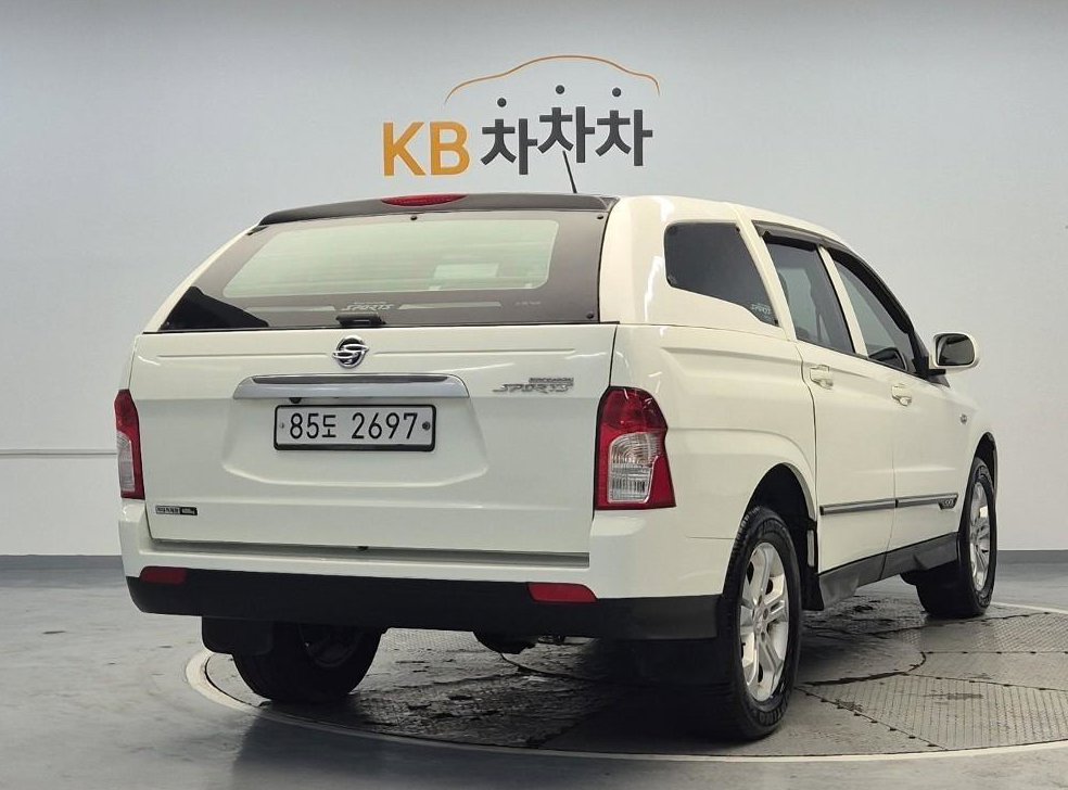 KG모빌리티(쌍용)  코란도 디젤 4WD CX7 사진 3