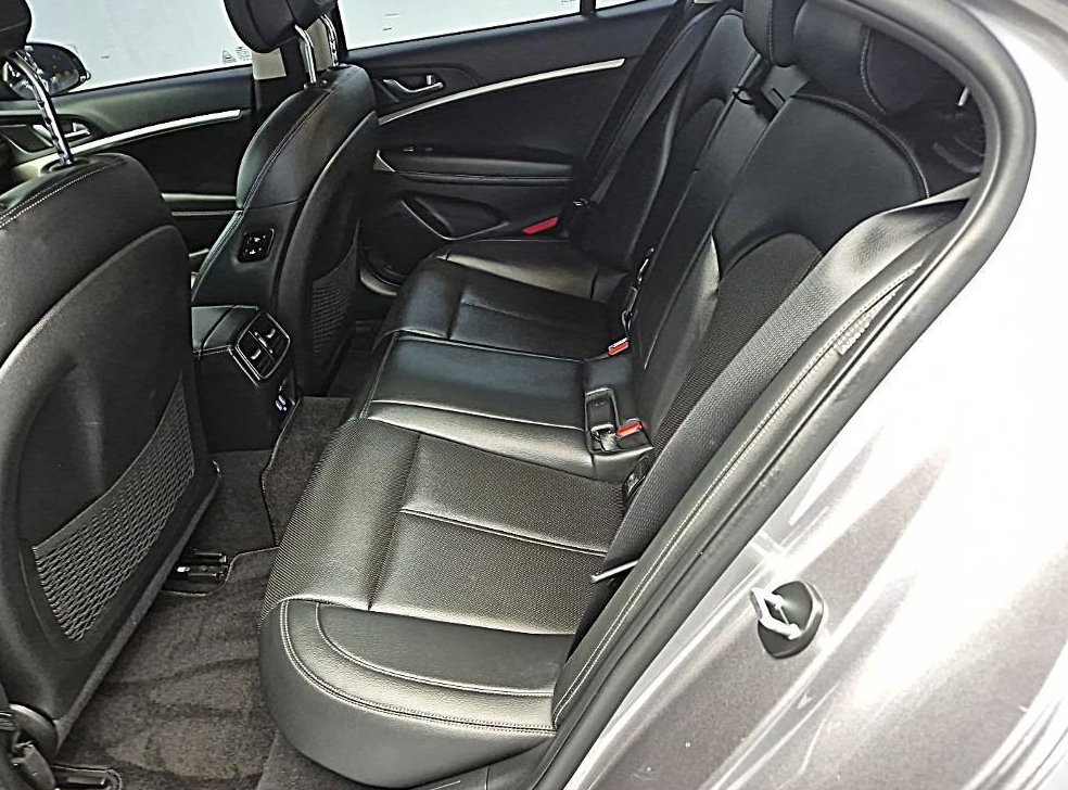 제네시스 G70 가솔린 2.0T 4WD 사진 17