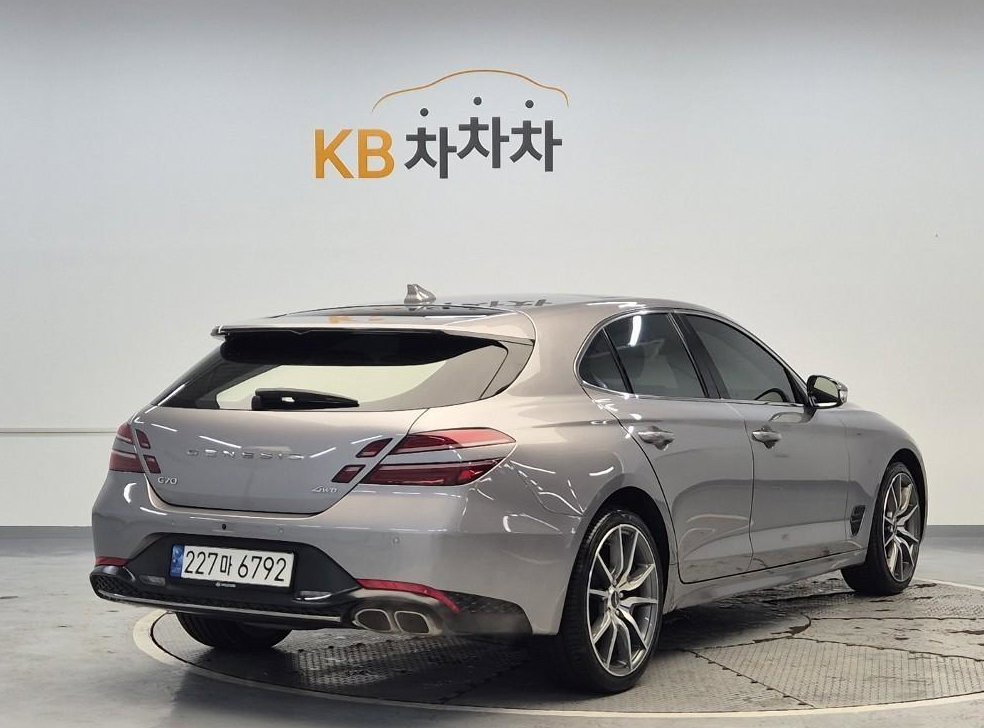 제네시스 G70 가솔린 2.0T 4WD 사진 4