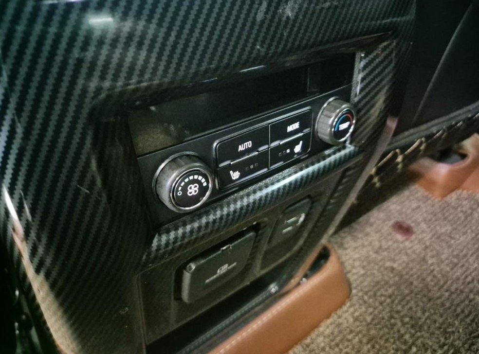 쉐보레 트래버스 3.6 AWD 프리미어 사진 8