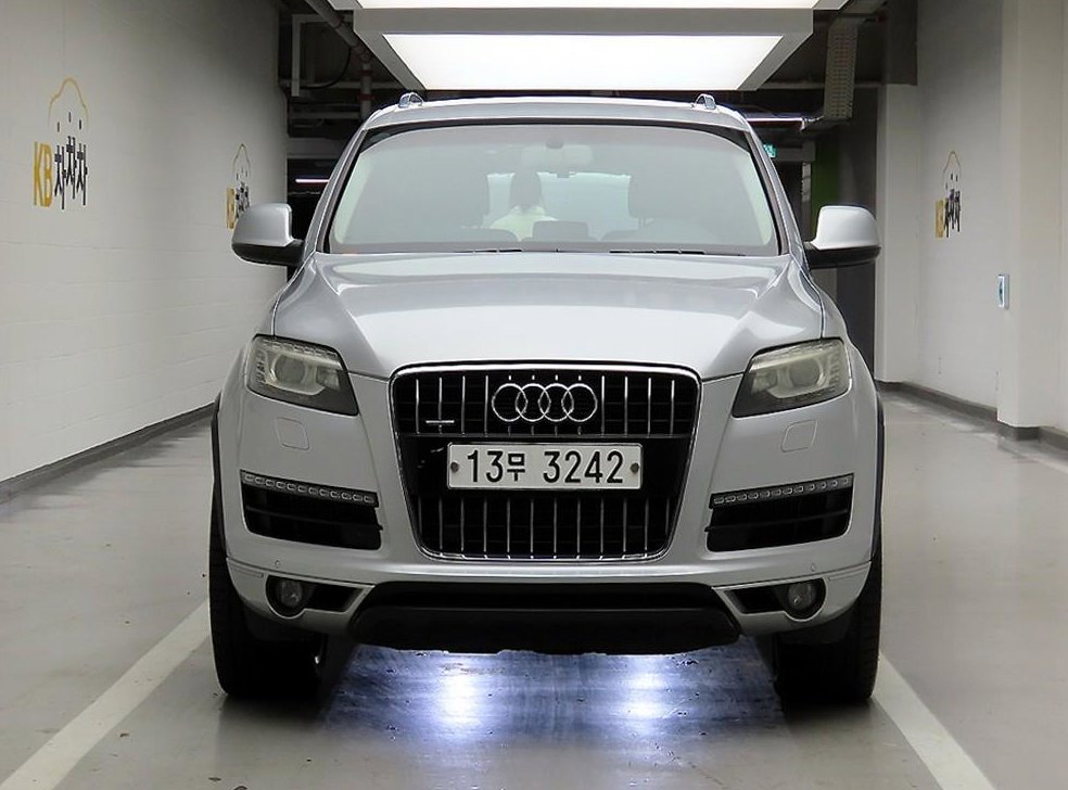 아우디 Q7 3.0 TDI 콰트로
