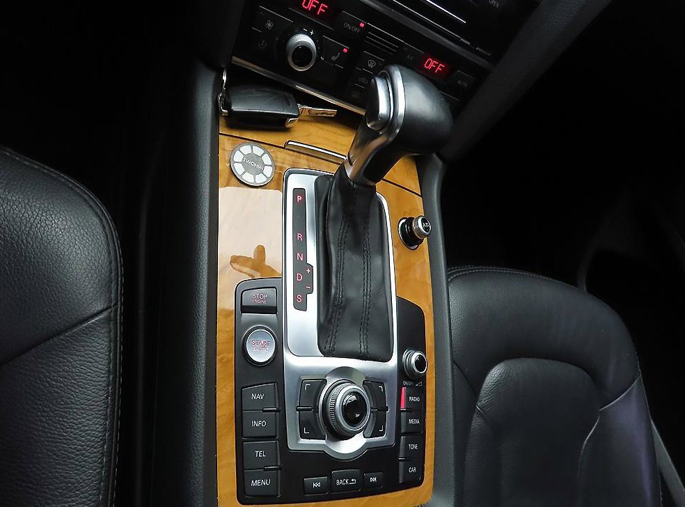 아우디 Q7 3.0 TDI 콰트로 사진 10