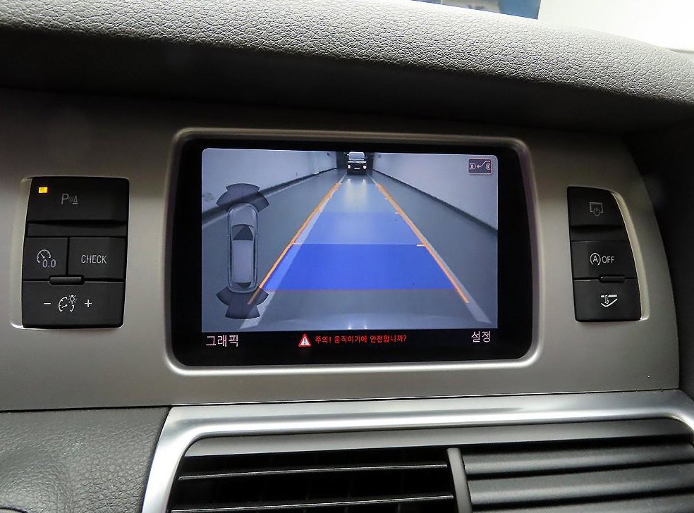 아우디 Q7 3.0 TDI 콰트로 사진 15