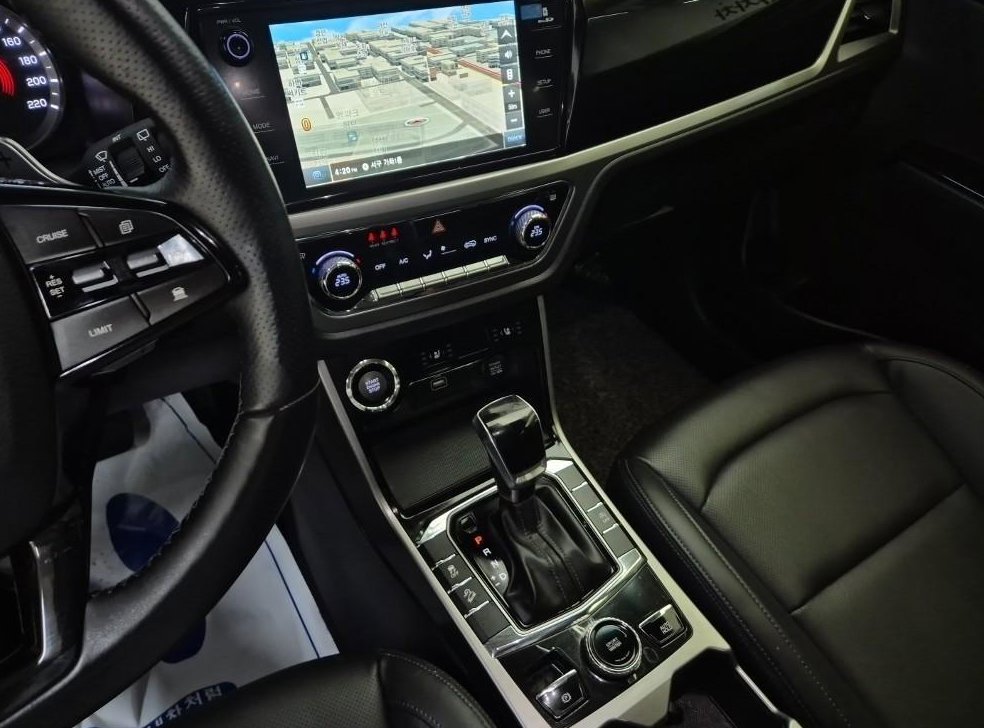 KG모빌리티(쌍용)  코란도 2WD 가솔린 1.5 C5 플러스 사진 10