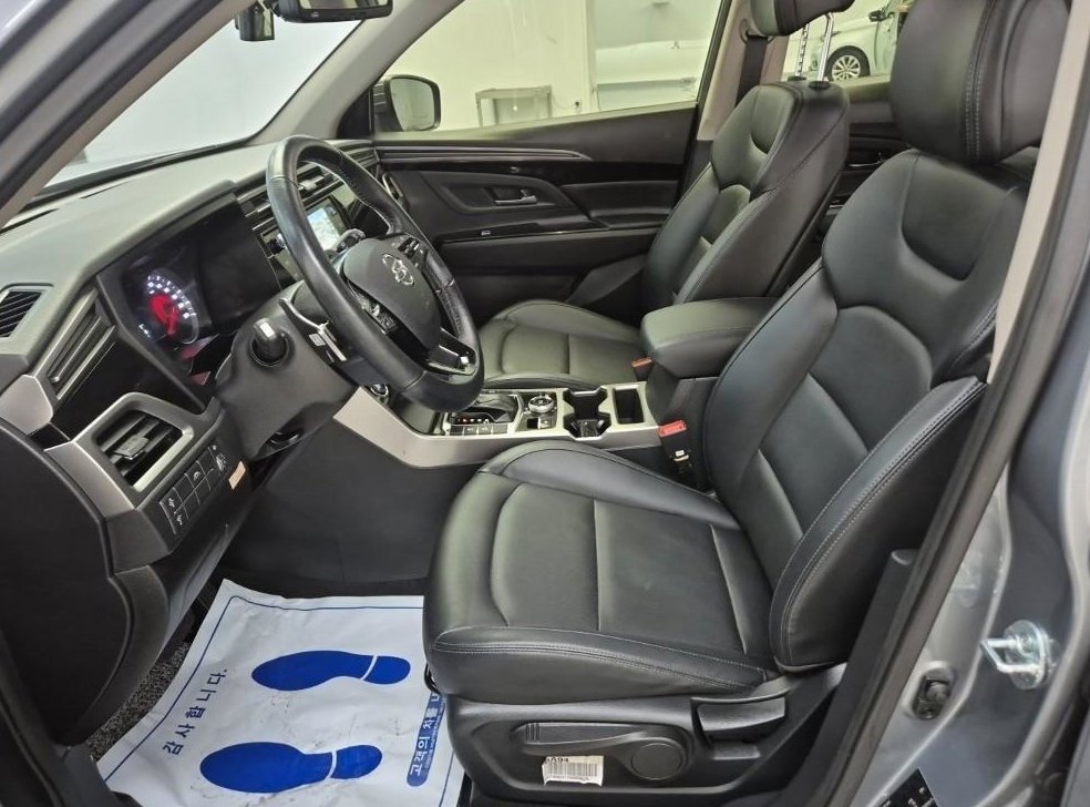 KG모빌리티(쌍용)  코란도 2WD 가솔린 1.5 C5 플러스 사진 11